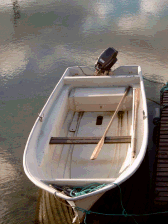 Motorboot mit 9,9 PS